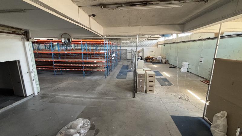 To Let commercial Property for Rent in Maitland Western Cape